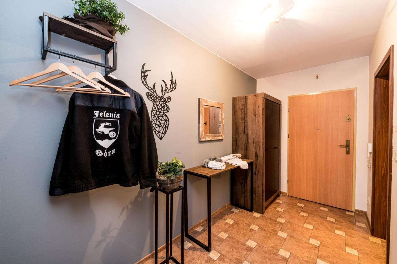 Апартаменты Apartament Lenka Karkonosze Еленя-Гура Экстерьер фото